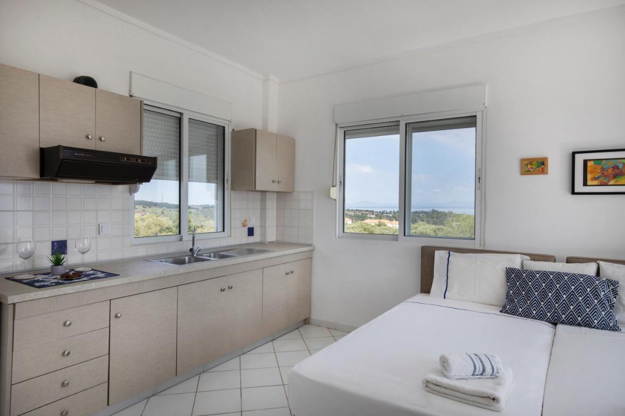 Kahlenberg Apartments Афітос Екстер'єр фото